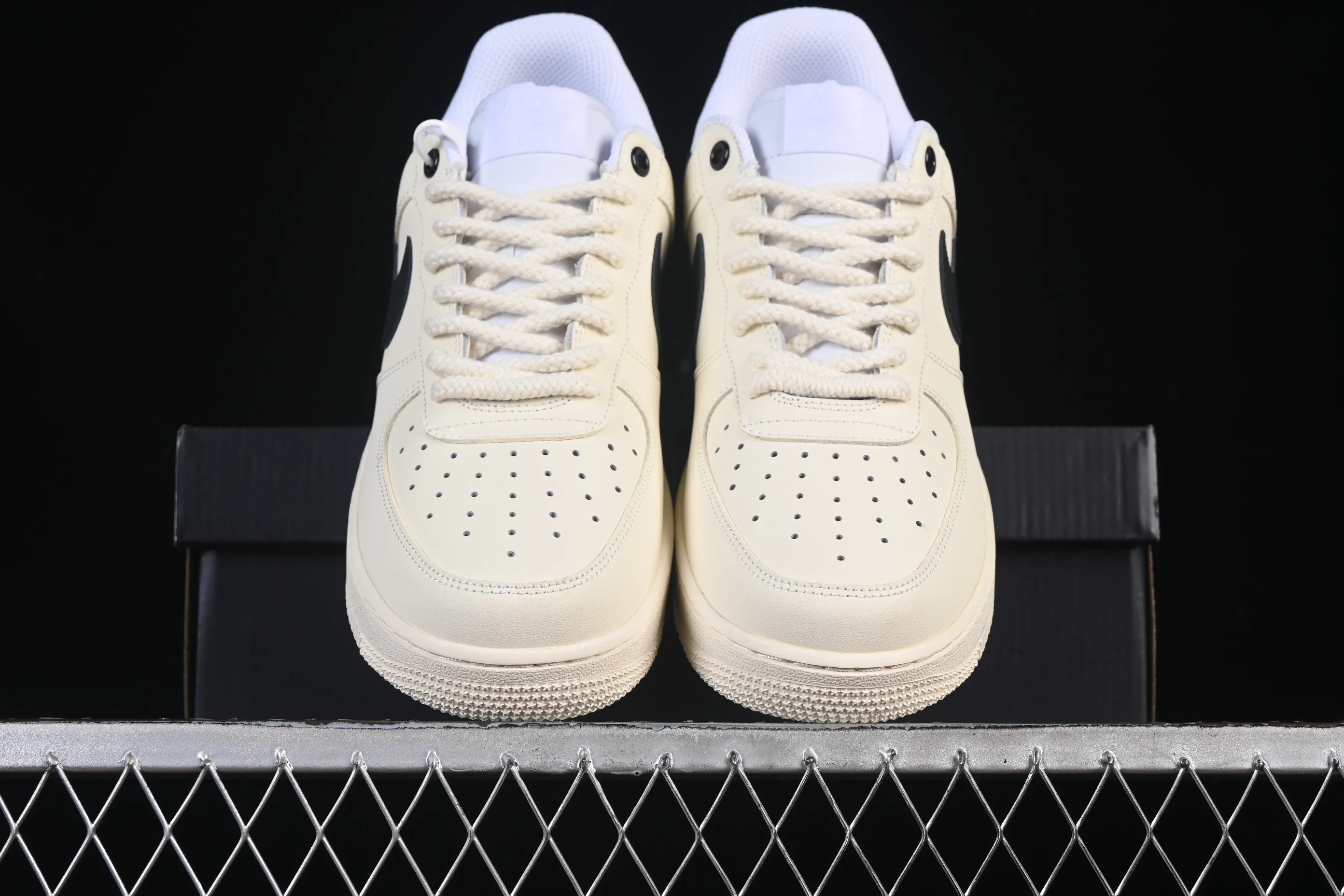 All categories Nk Air Force 1 Air Force series Nk Air Force 1 Low Air Force low-top Nike Air Force 1'07 Low Air Force 1 low-top casual sneakers DD8959-100